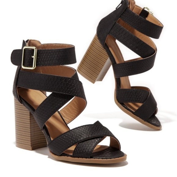 🎉HP🎉🔥 SNAKE 🔥🔥Last pair🔥👡 - Picture 2 of 3